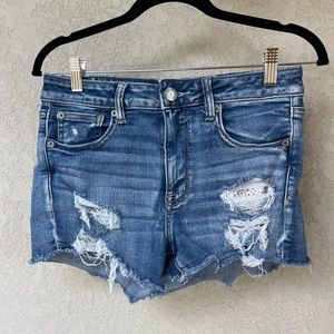 american eagle | next level stretch high rise jean shorts | size 8
